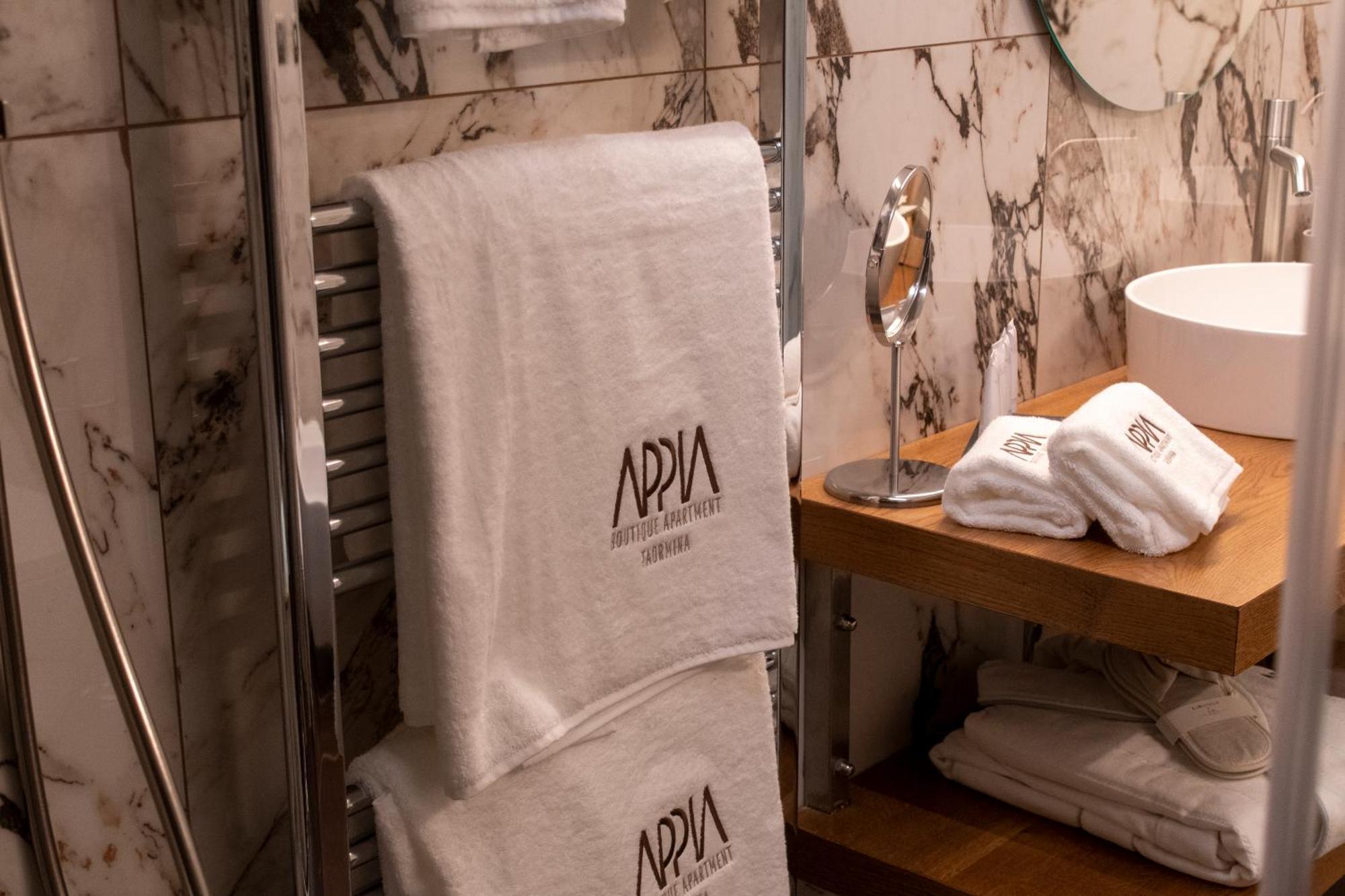 Appia Boutique Apartment Taormina Exterior photo